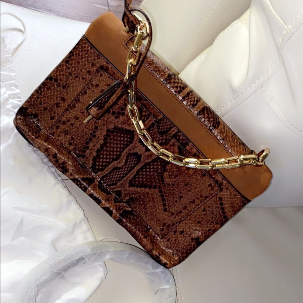 Michael kors bags - Picture 3 of 3